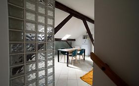 Hbhall Navigli 30